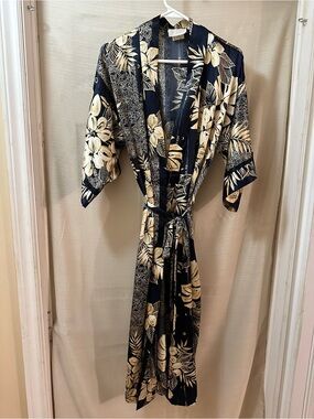 Vintage California Dynasty Tropical Floral Satin Robe Medium Retro Bohemian